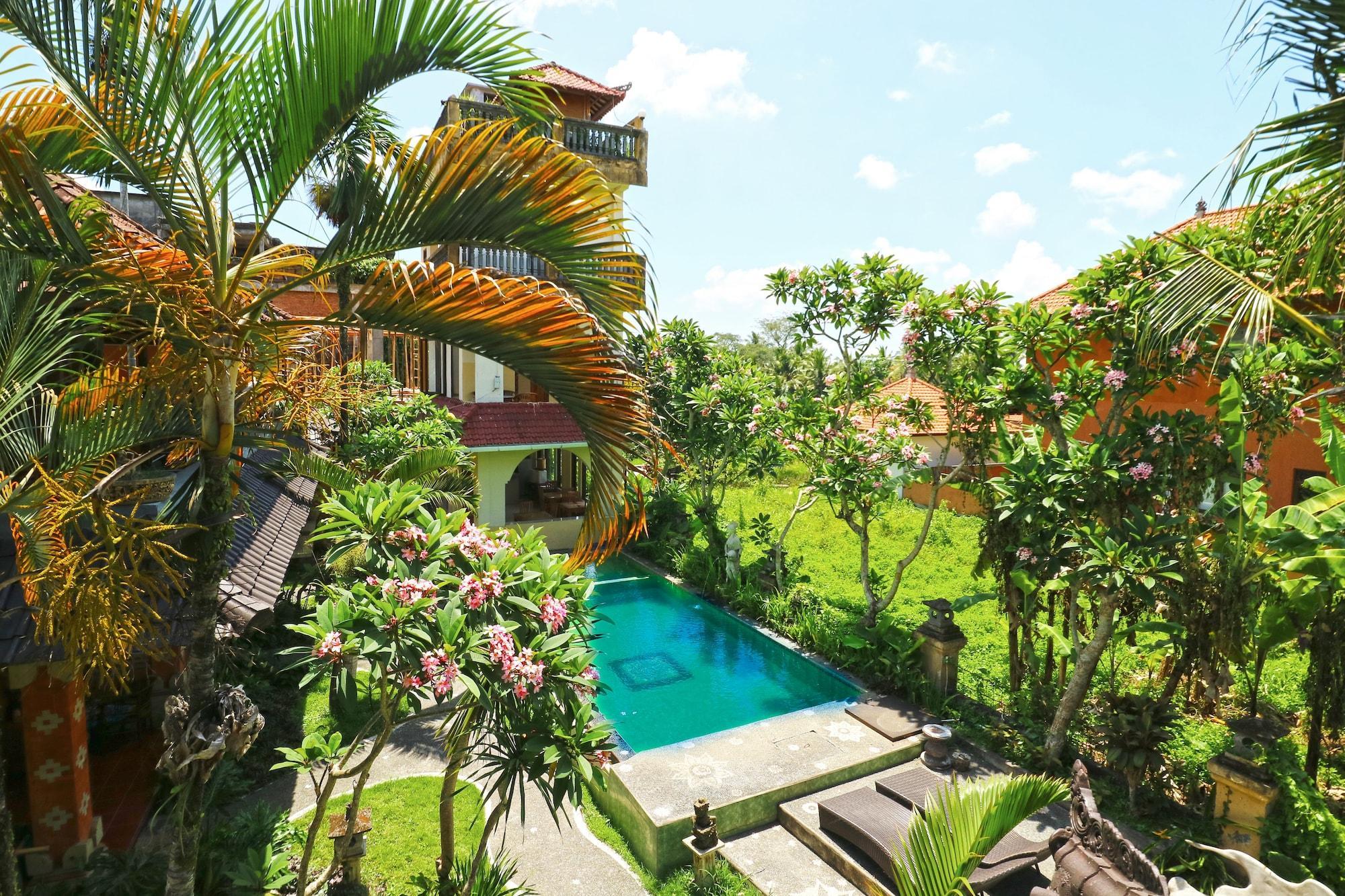 อูบุด เกอร์ตา ซิตี้ โฮเต็ล Hotel ภายนอก รูปภาพ