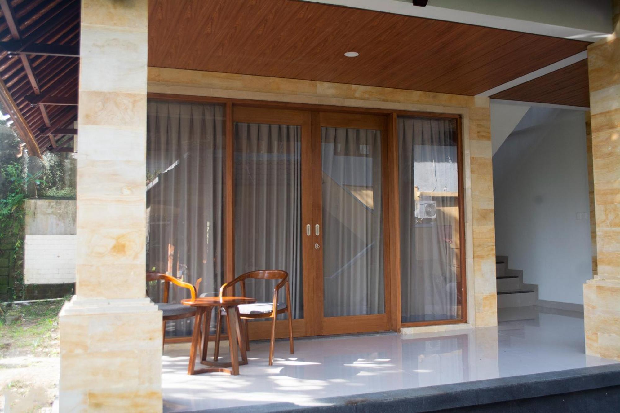 อูบุด เกอร์ตา ซิตี้ โฮเต็ล Hotel ภายนอก รูปภาพ