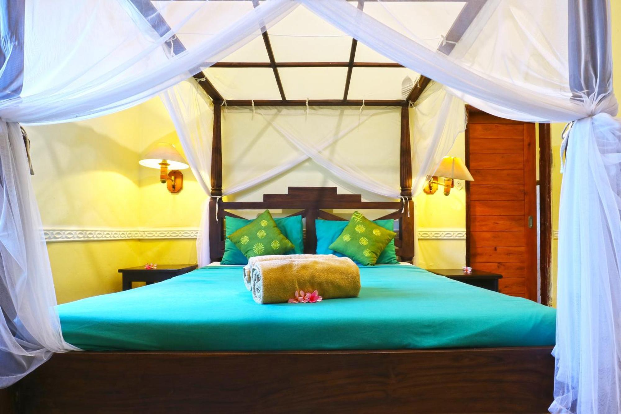 อูบุด เกอร์ตา ซิตี้ โฮเต็ล Hotel ภายนอก รูปภาพ
