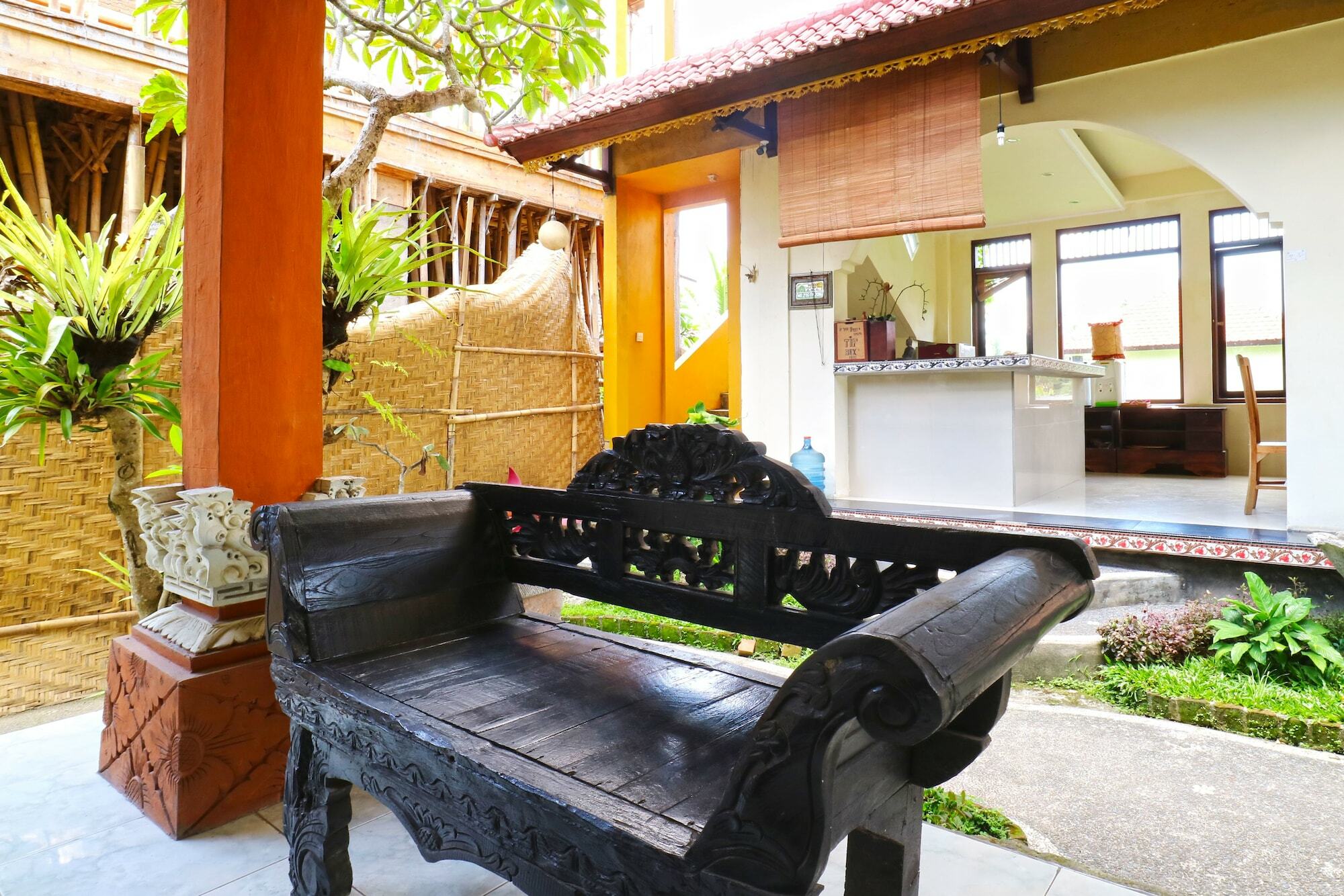 อูบุด เกอร์ตา ซิตี้ โฮเต็ล Hotel ภายนอก รูปภาพ